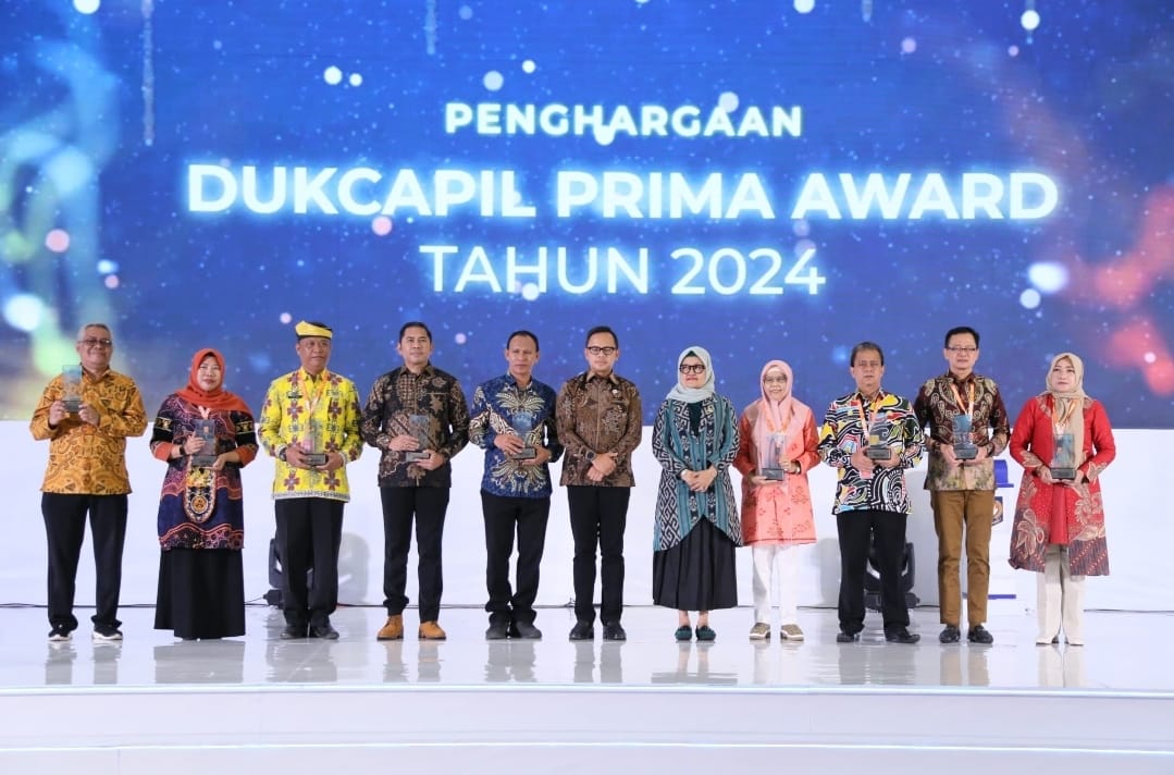 Pemkab Mabar Kembali Raih Penghargaan. Kali Ini Dukcapil Prima Award