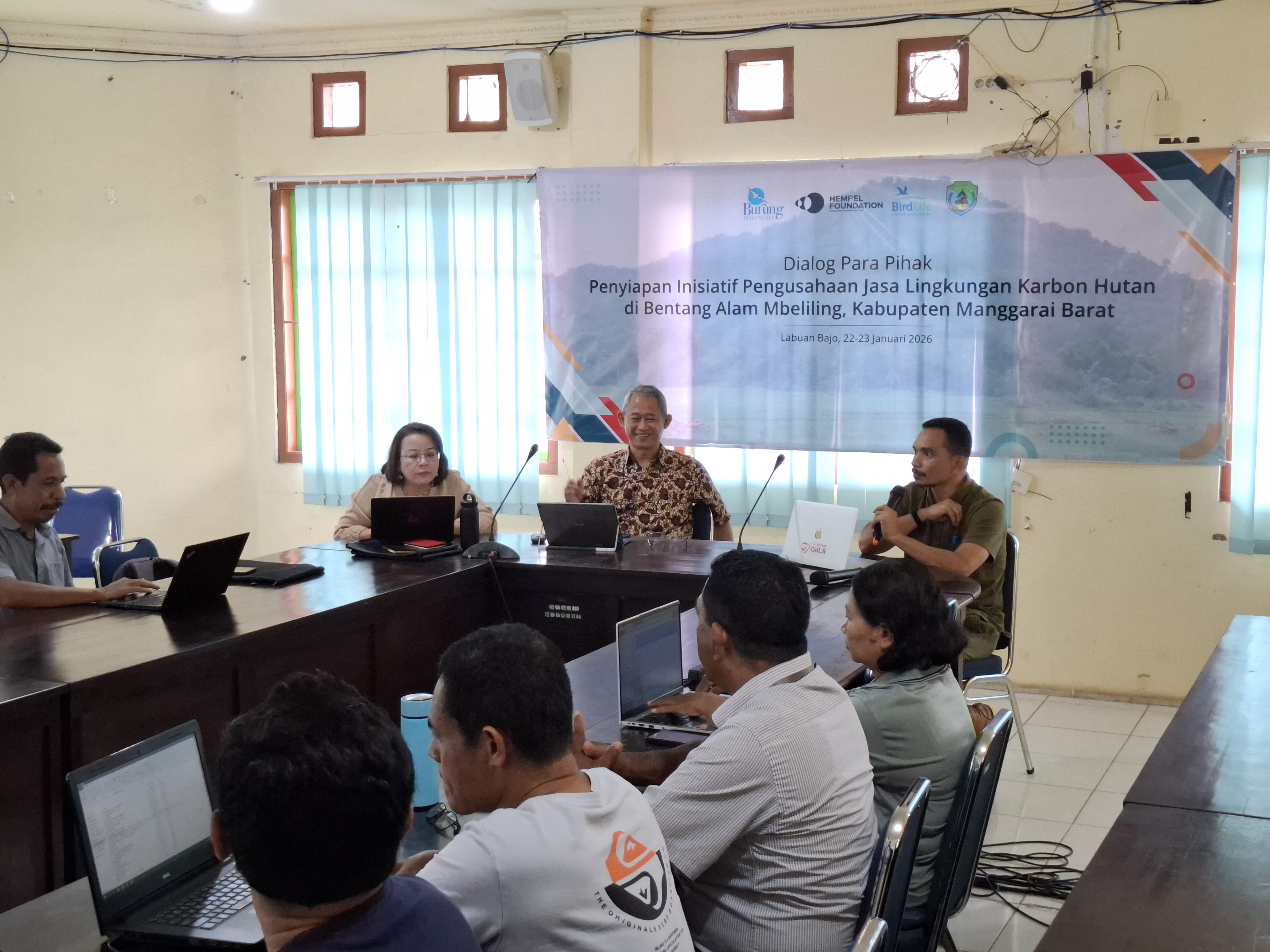 Dialog Para Pihak Inisiatif Karbon Hutan di Bentang Alam Mbeliling